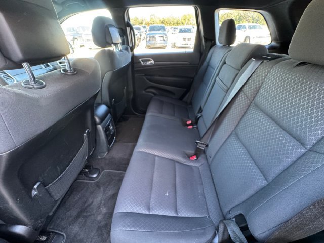 Used 2018 Red Jeep Laredo E image 28