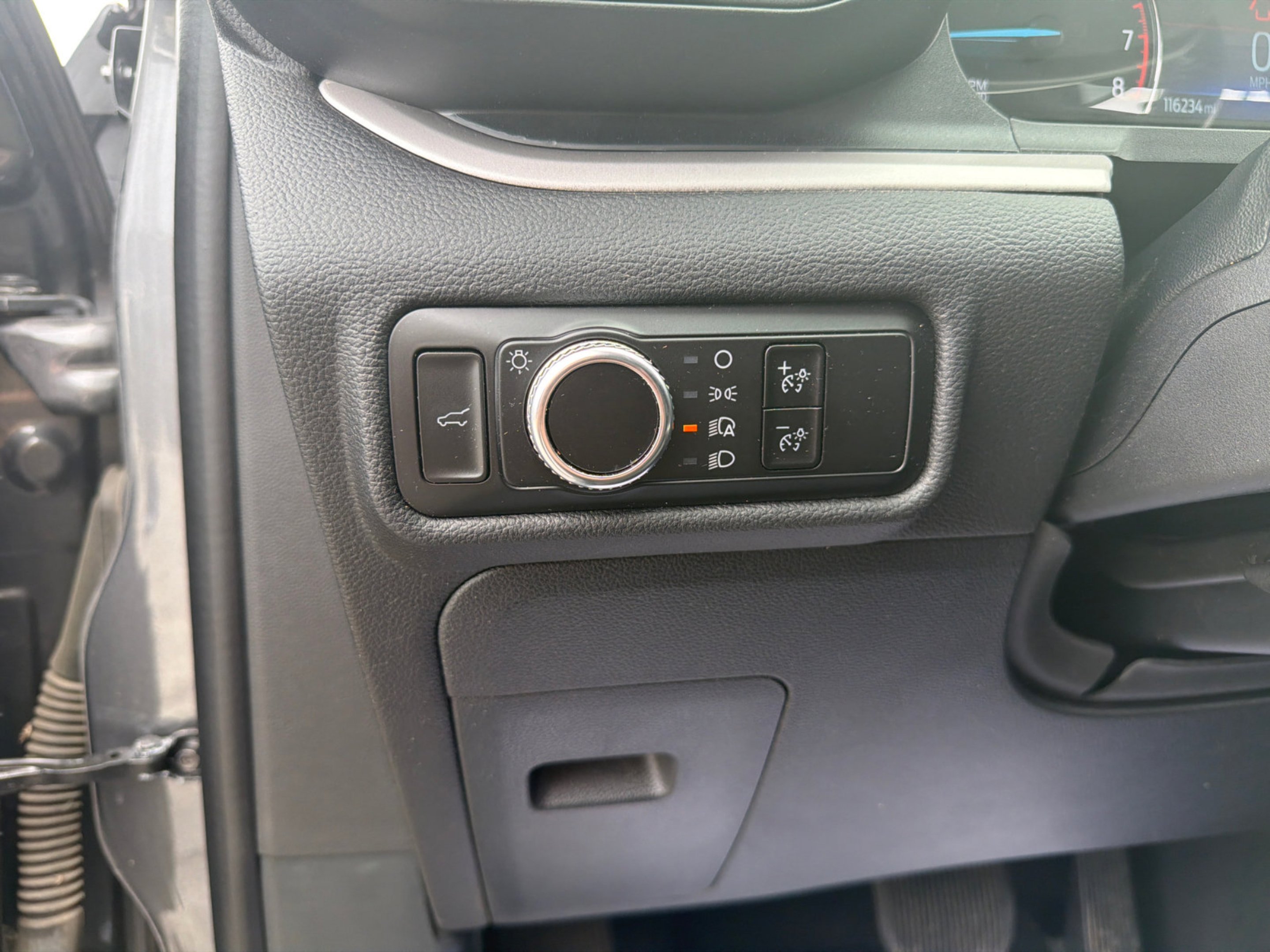 Used 2023 Gray Metallic Ford XLT image 22