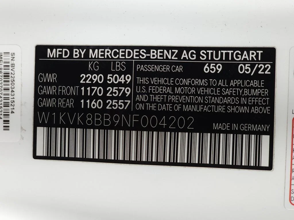Used 2022 MANUFAKTUR Moonlight White Magno Mercedes-Benz SL 63 AMG® image 42