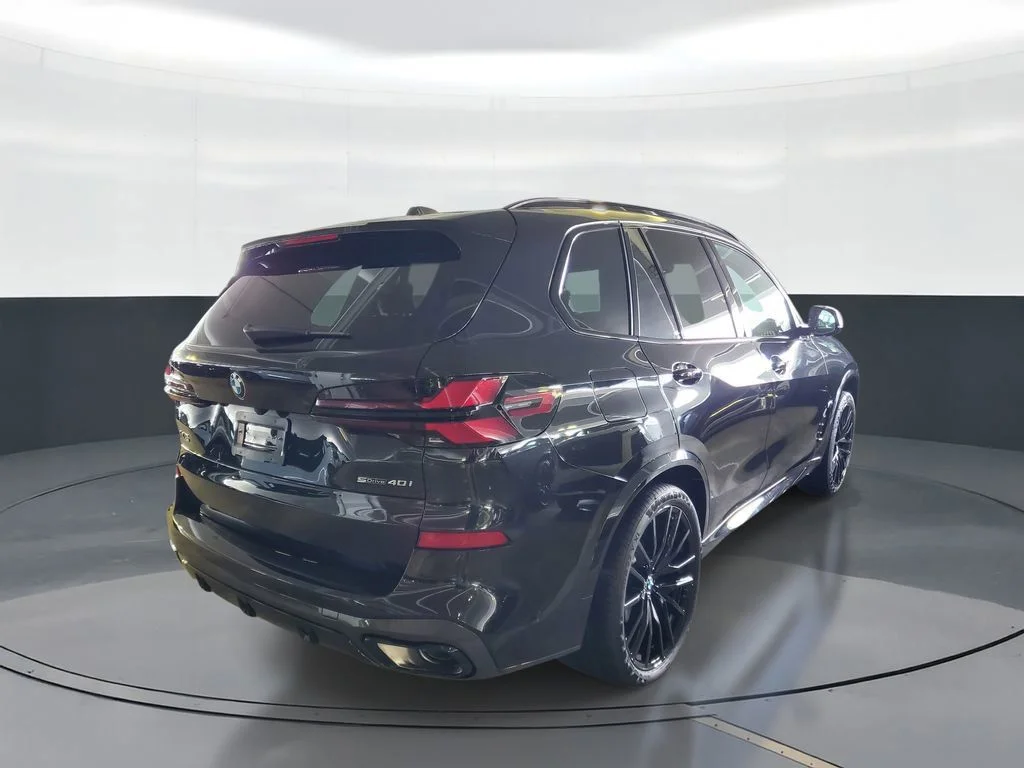 Used 2026 Black BMW sDrive40i image 3