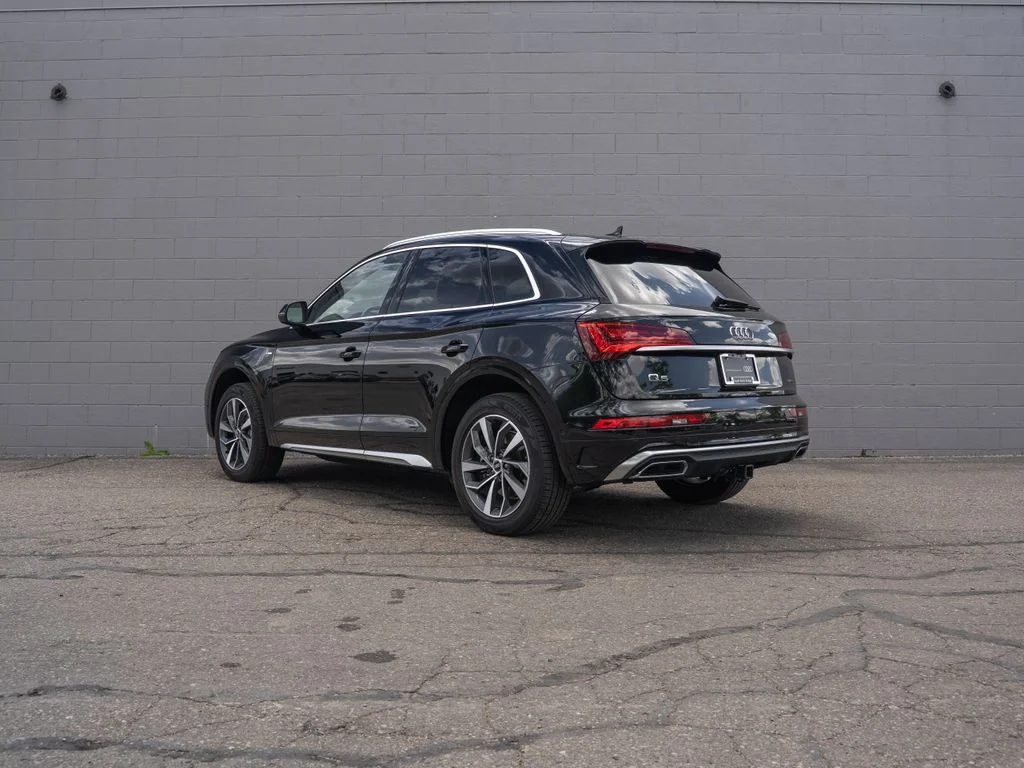 Used 2023 Black Audi 45 S line Prestige image 3