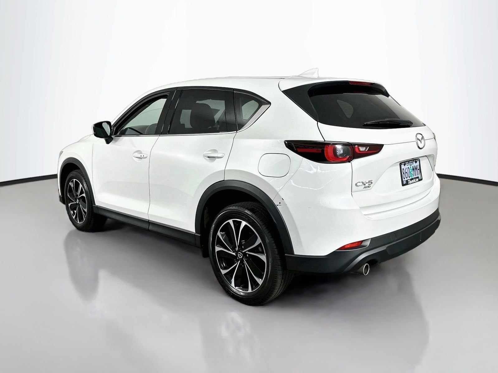 Certified Used 2023 White Metallic Mazda 2.5 S Premium Plus Package image 5