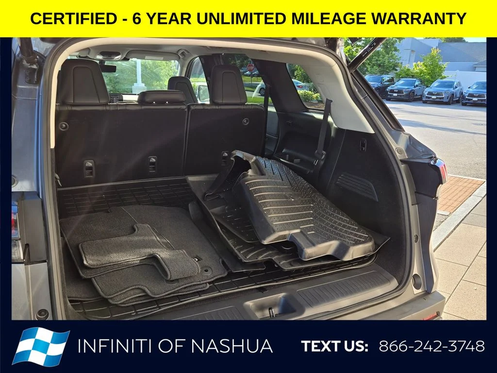 Certified Used 2024 Gray INFINITI LUXE image 22