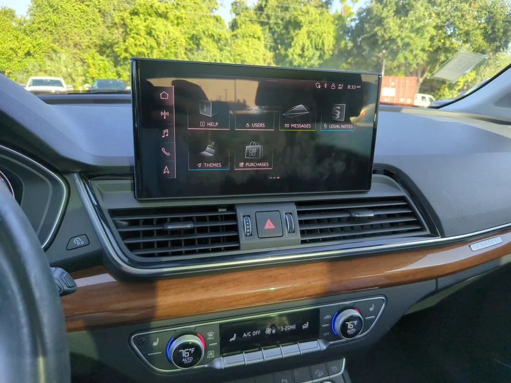 Used 2023  Audi 45 S line Premium image 10