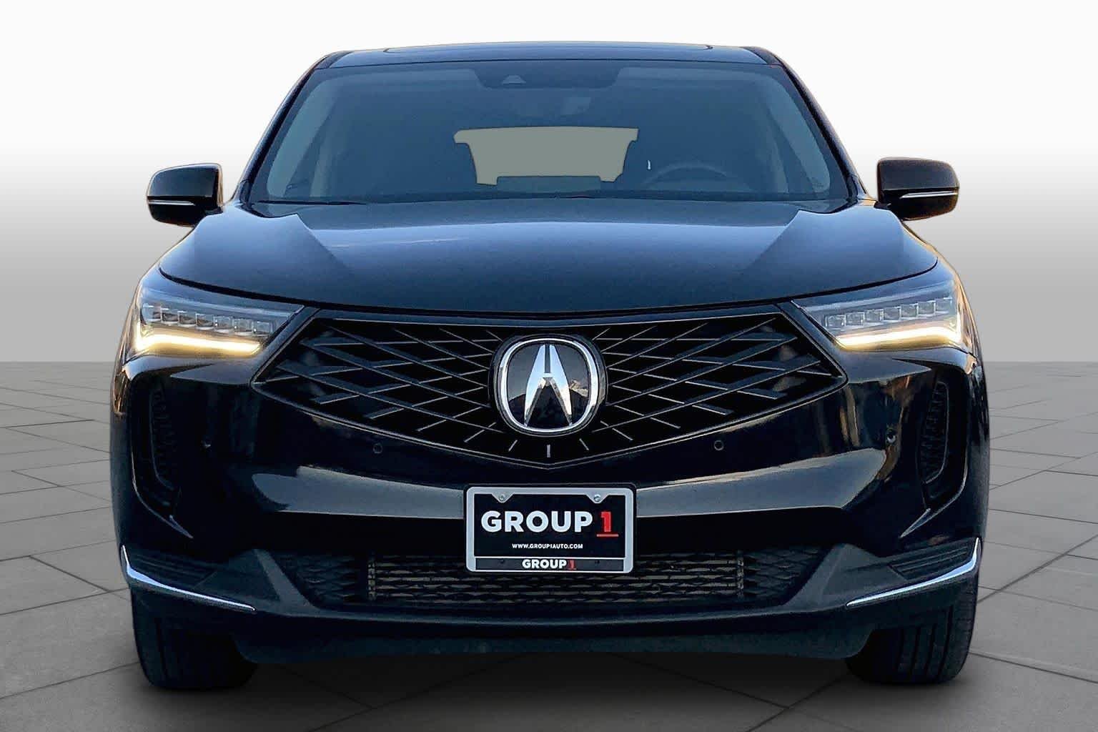 Used 2025 Majestic Black Pearl Acura w/Technology Package image 4