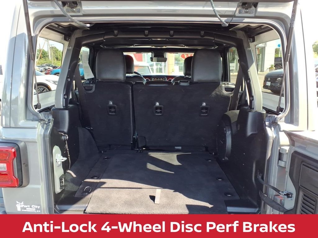Used 2023 Sting-Gray Clearcoat Jeep Rubicon w/XTREME RECON 35" PKG, POWER TOP & MORE! image 32