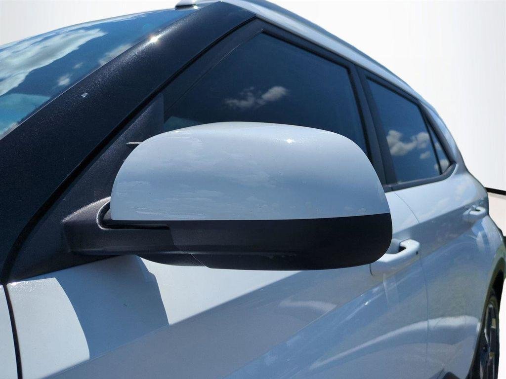 New 2026 White Hyundai SEL image 12