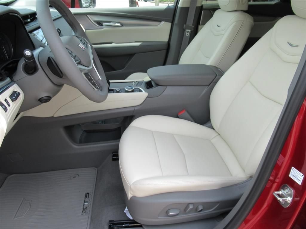 2026 Cadillac XT5 Premium Luxury - Photo 15