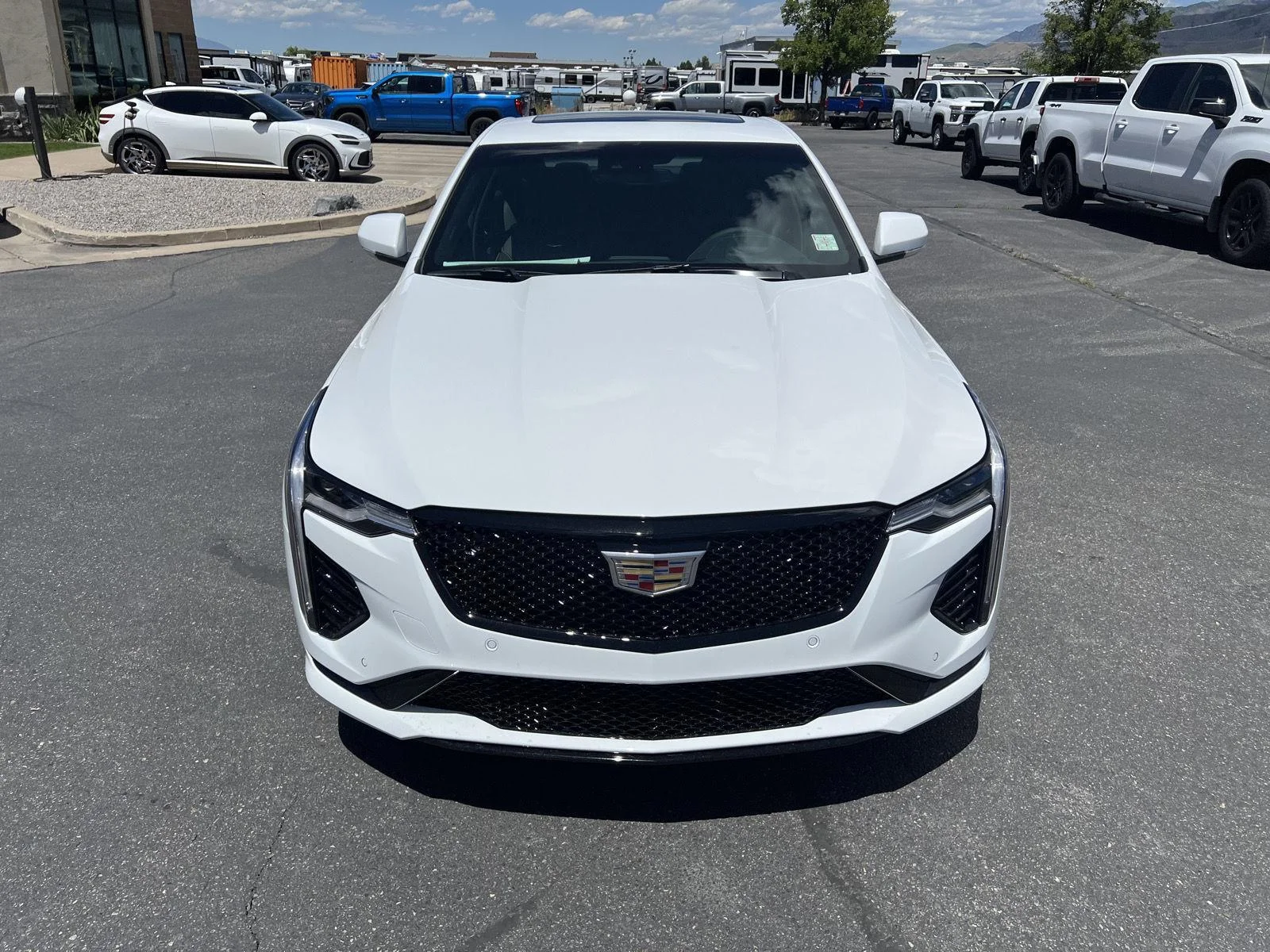 2026 Cadillac CT4 V-Series - Photo 8