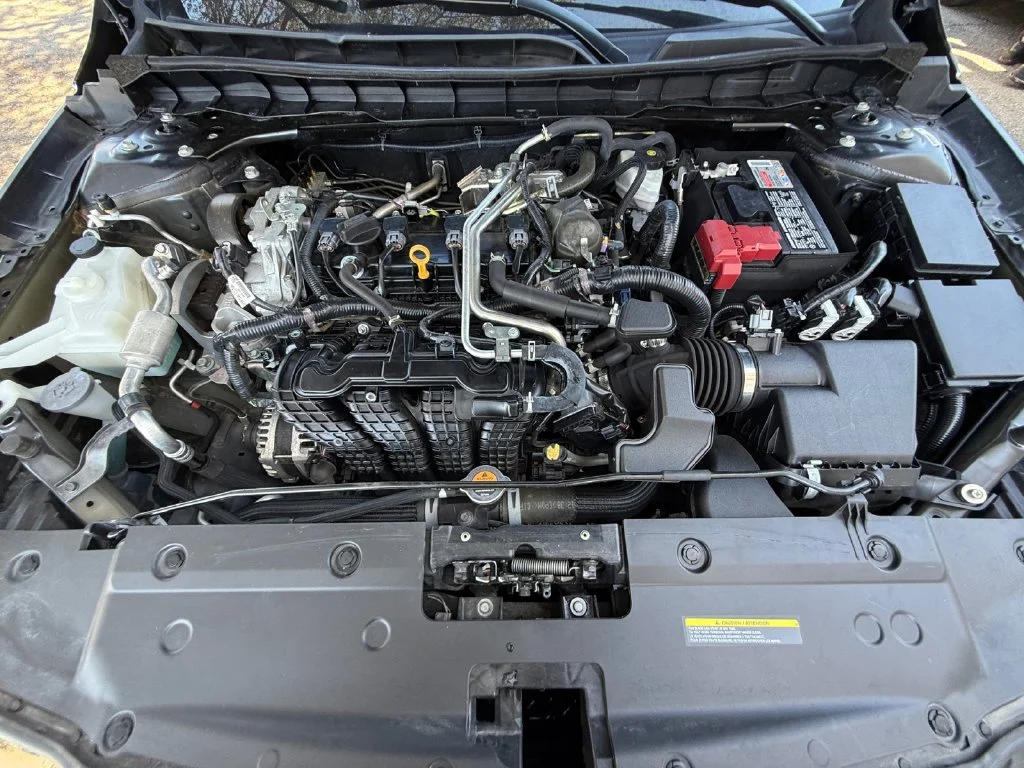 Used 2025 Black Nissan 2.5 SV image 11