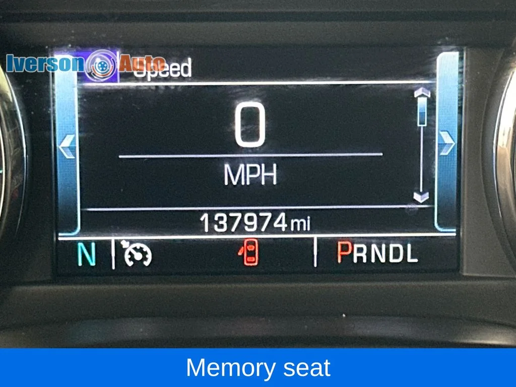 Used 2018 White GMC SLT image 21