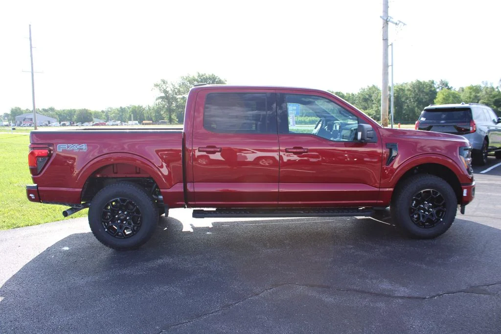 New 2026 Ruby Red Metallic Tinted Clearcoat Ford XLT image 17