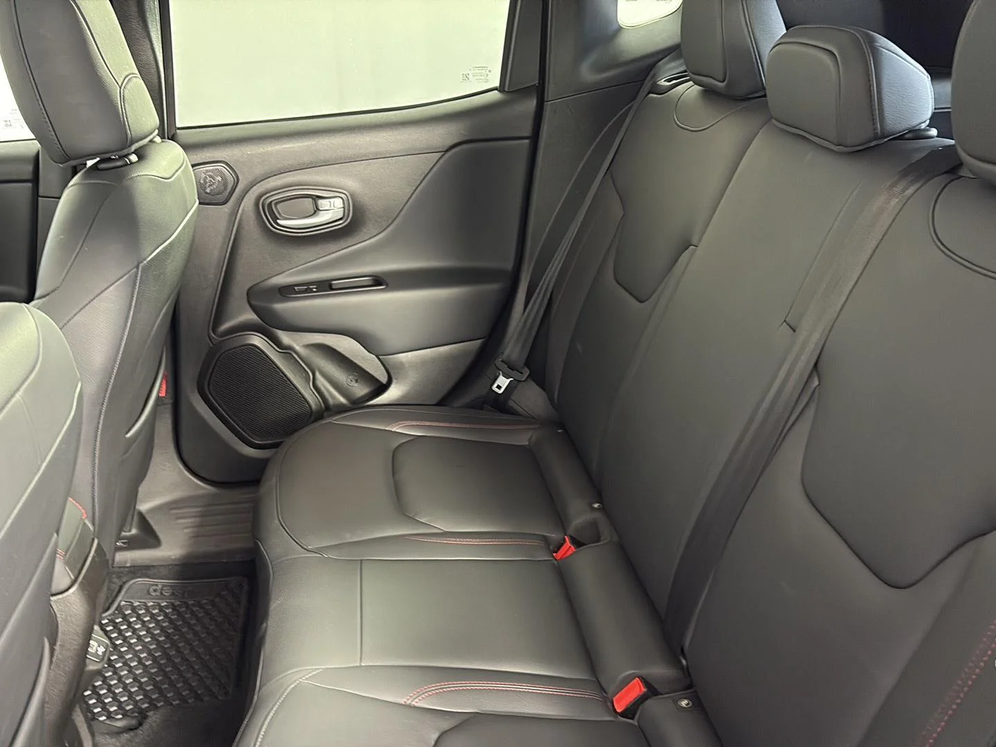 Used 2023 Black Clearcoat Jeep Trailhawk image 23