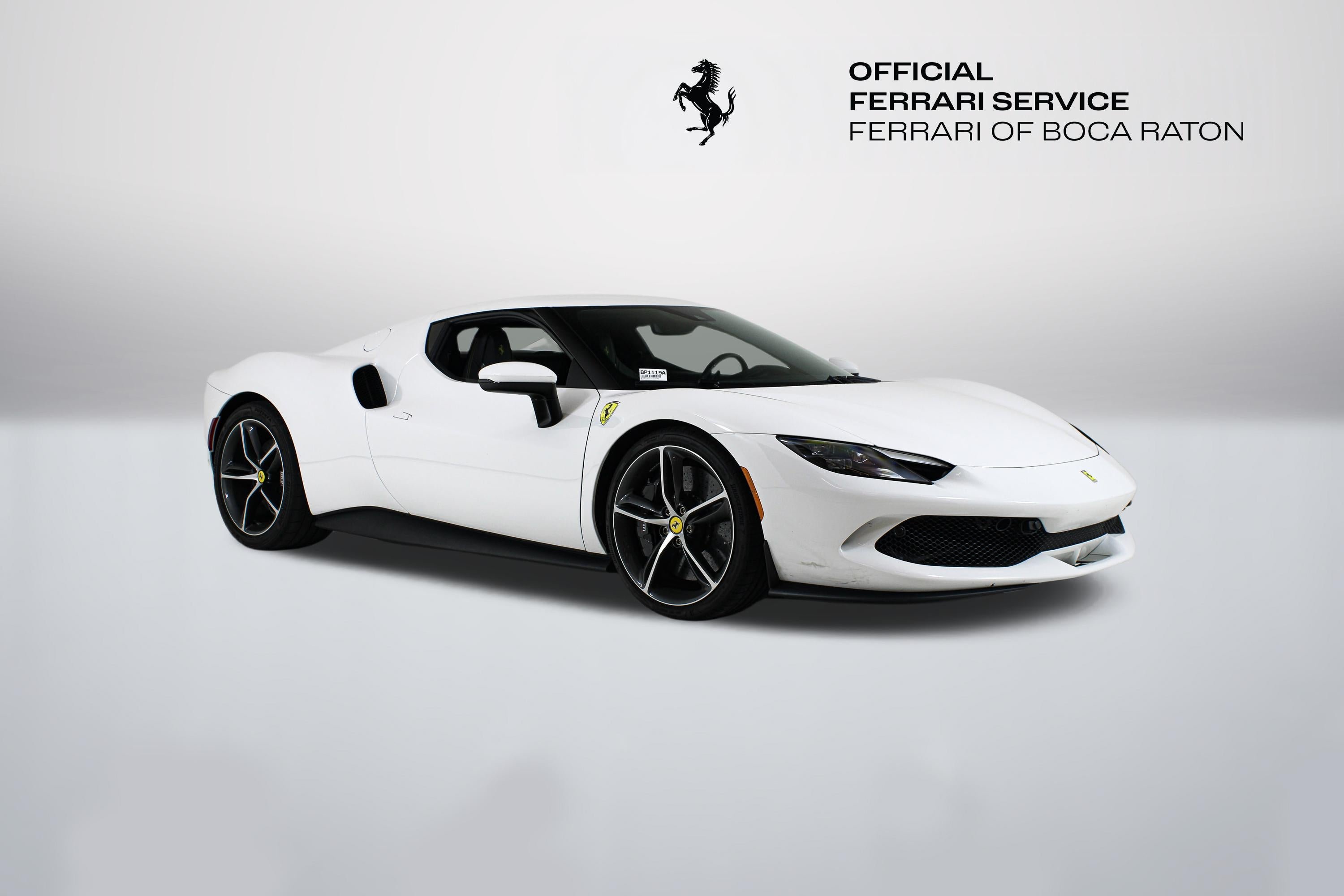 Used 2025 Bianco Cervino Ferrari  image 13