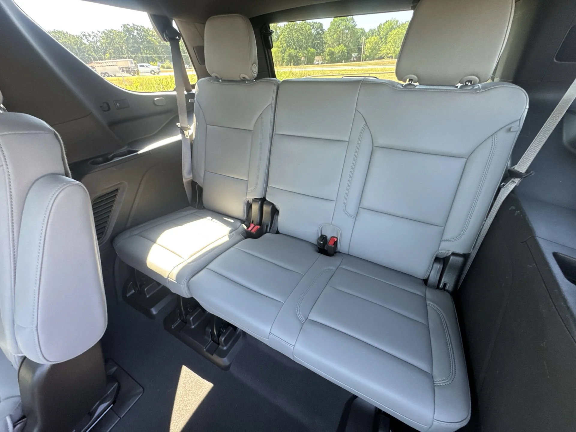 2022 Chevrolet Tahoe LT - Photo 23
