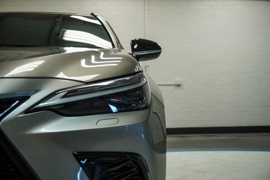 Used 2022 Silver Lexus 350 F SPORT Handling image 43