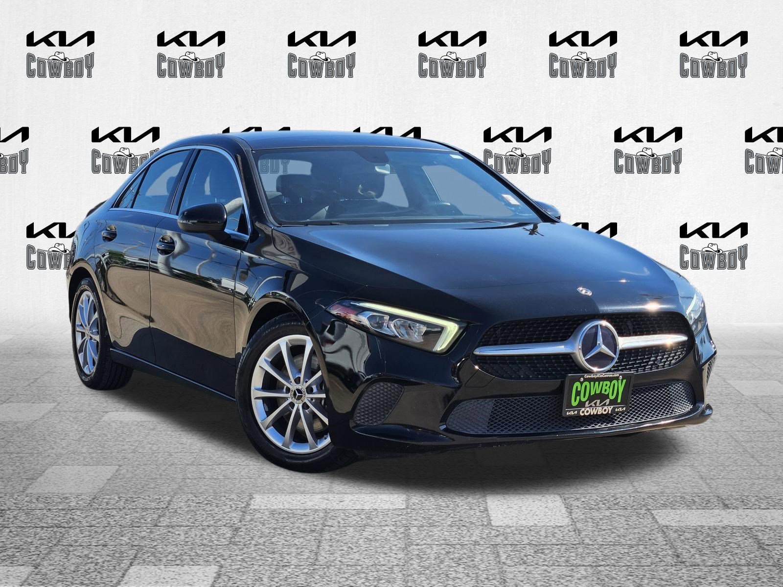 2020 Mercedes-Benz A-Class A220's photo