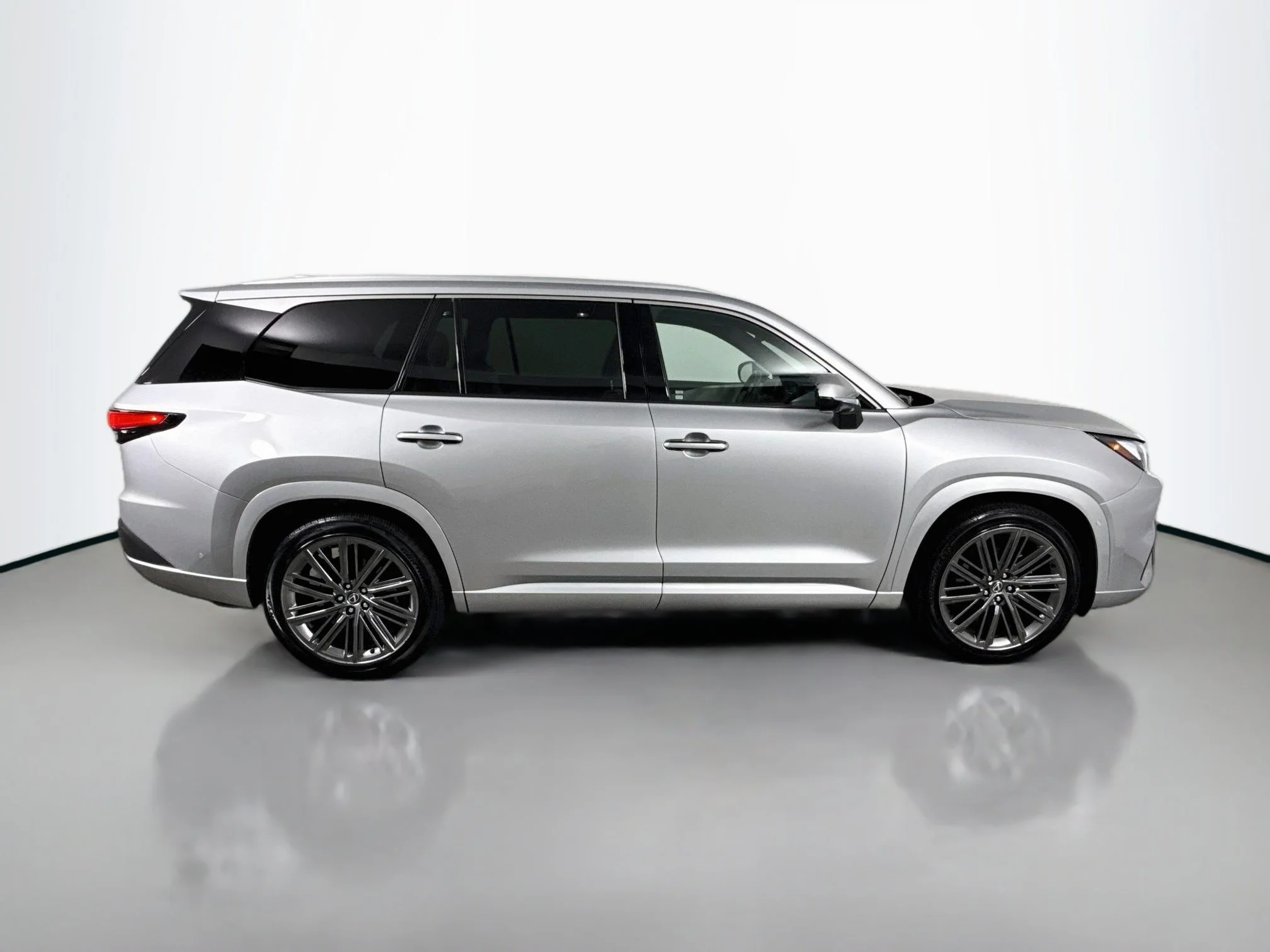 Certified Used 2025 Celestial Silver Metallic Lexus 350 Luxury image 8