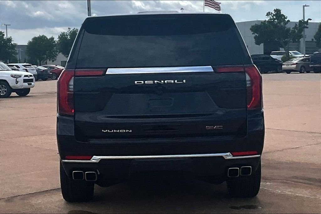 Used 2025 Black GMC Denali image 4