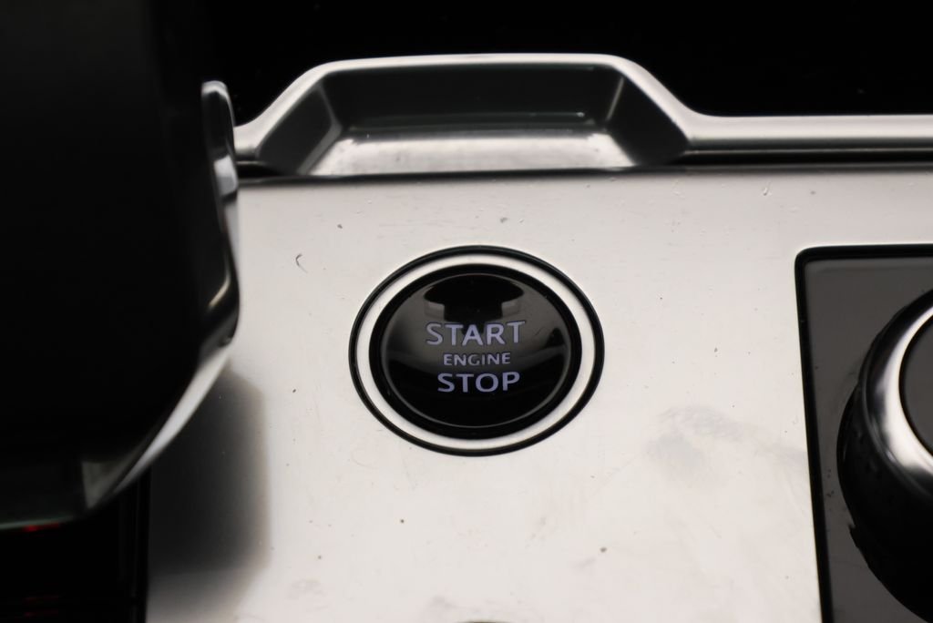 Certified Used 2023 Santorini Black Metallic Land Rover SE image 25