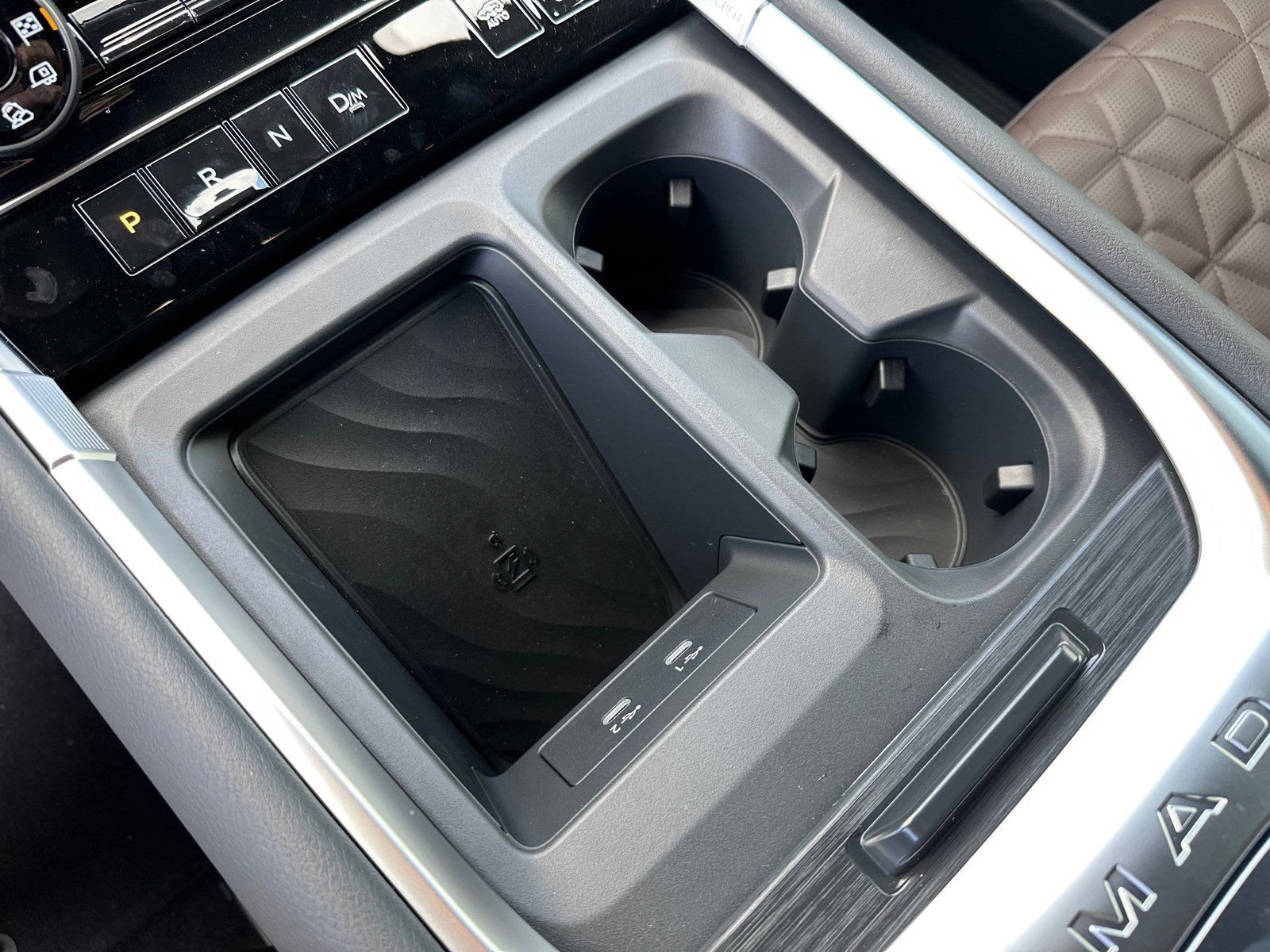 New 2026 White Nissan Platinum Reserve image 40