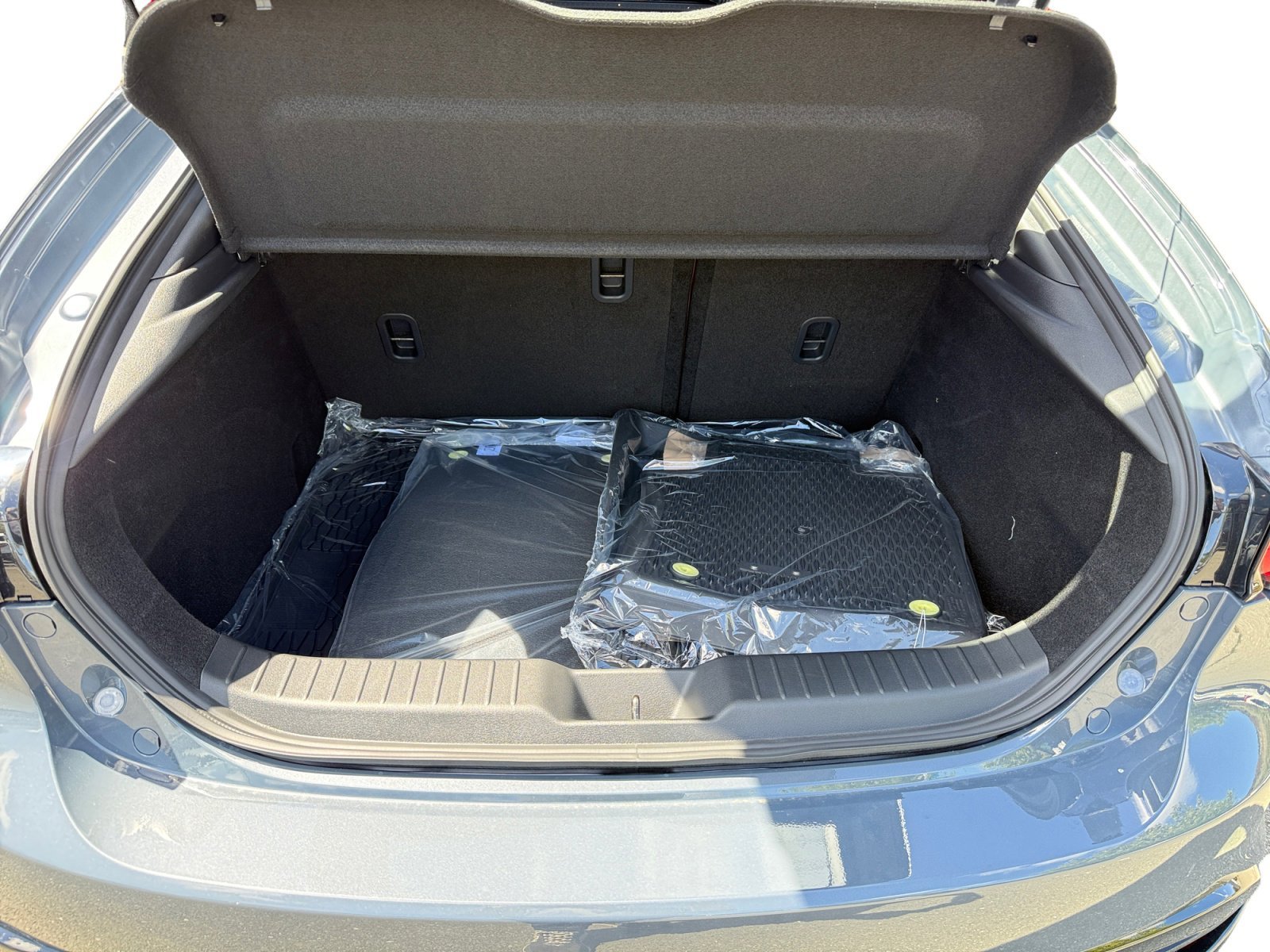 New 2026 Polymetal Gray Metallic Mazda 2.5 S Premium image 17