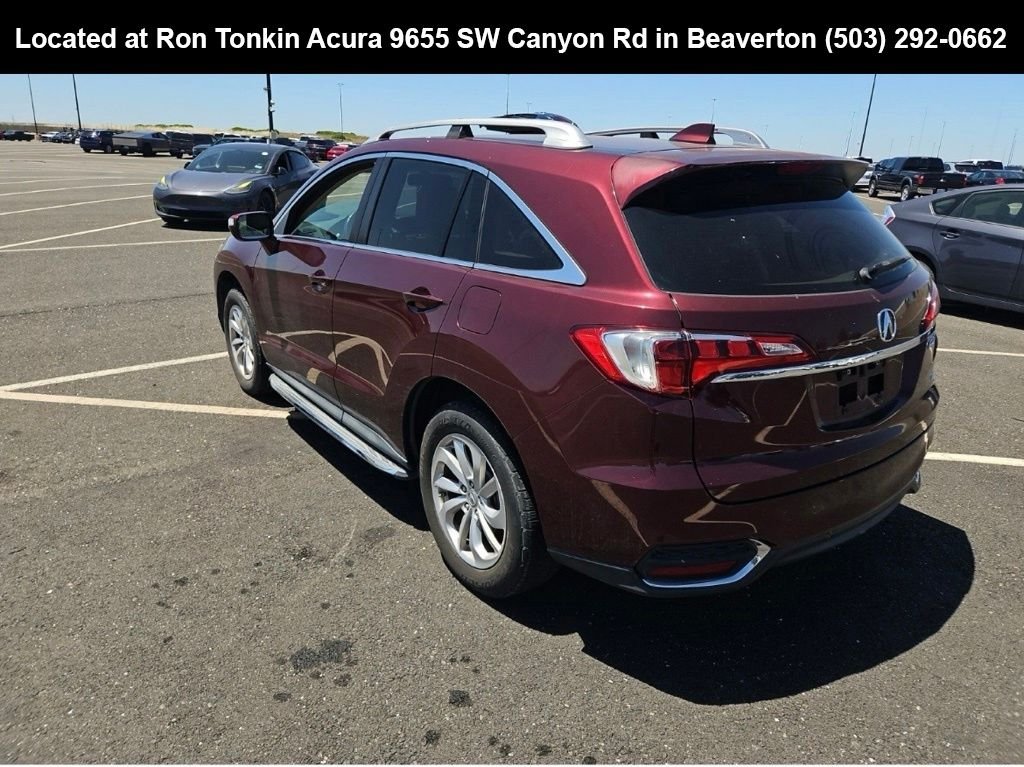 Used 2017 Basque Red Pearl II Acura Base image 4