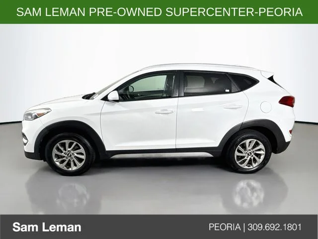 Used 2018 White Hyundai SEL image 4