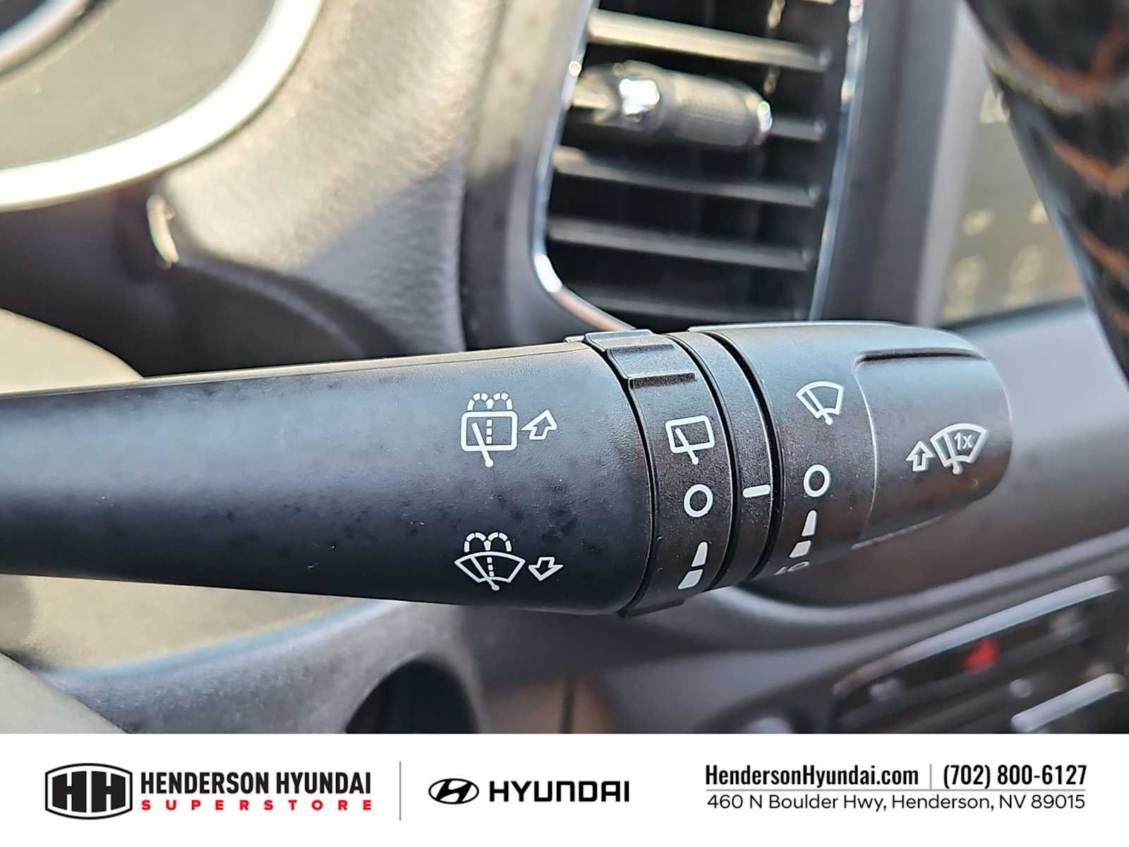 Used 2020 Laser Blue Pearlcoat Jeep Latitude image 25