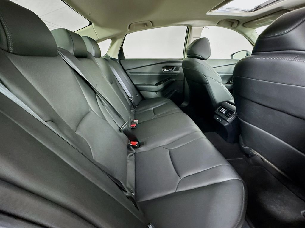 Certified Used 2025 Urban Gray Pearl Honda HYBRID TOURING image 33
