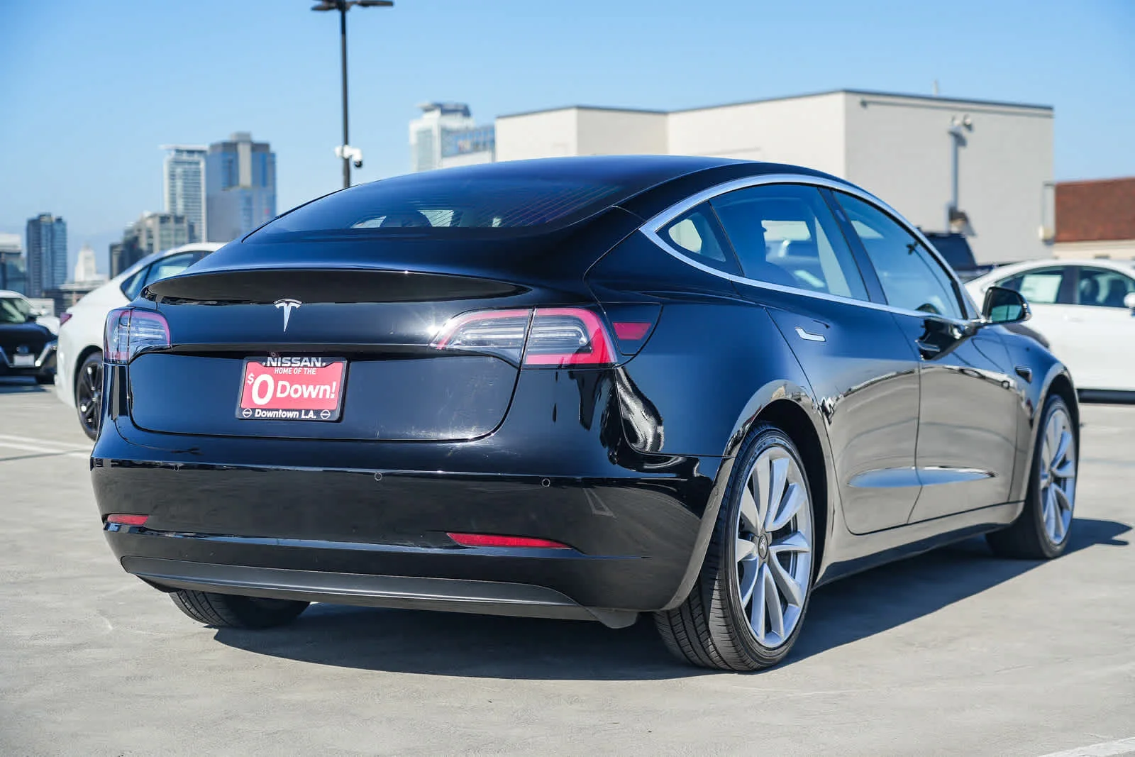 Used 2018  Tesla  image 6