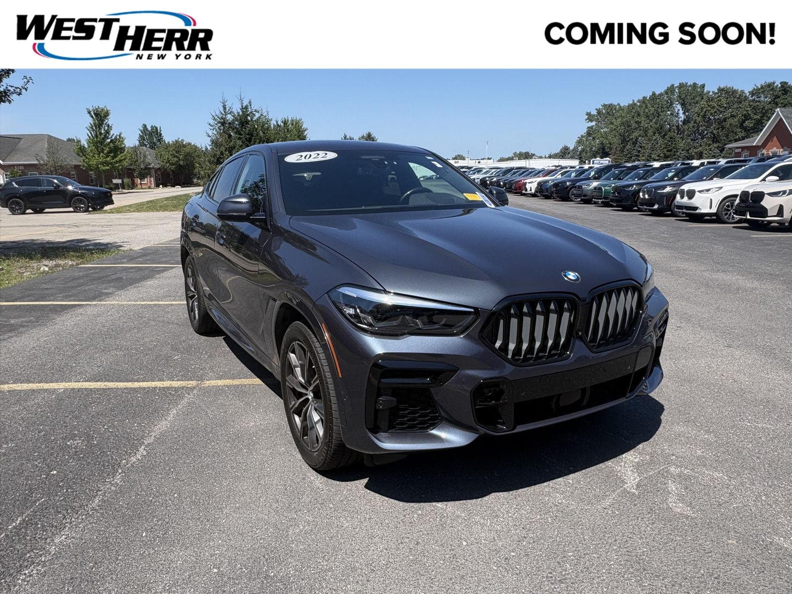 Used 2022 Arctic Gray Metallic BMW xDrive40i image 1