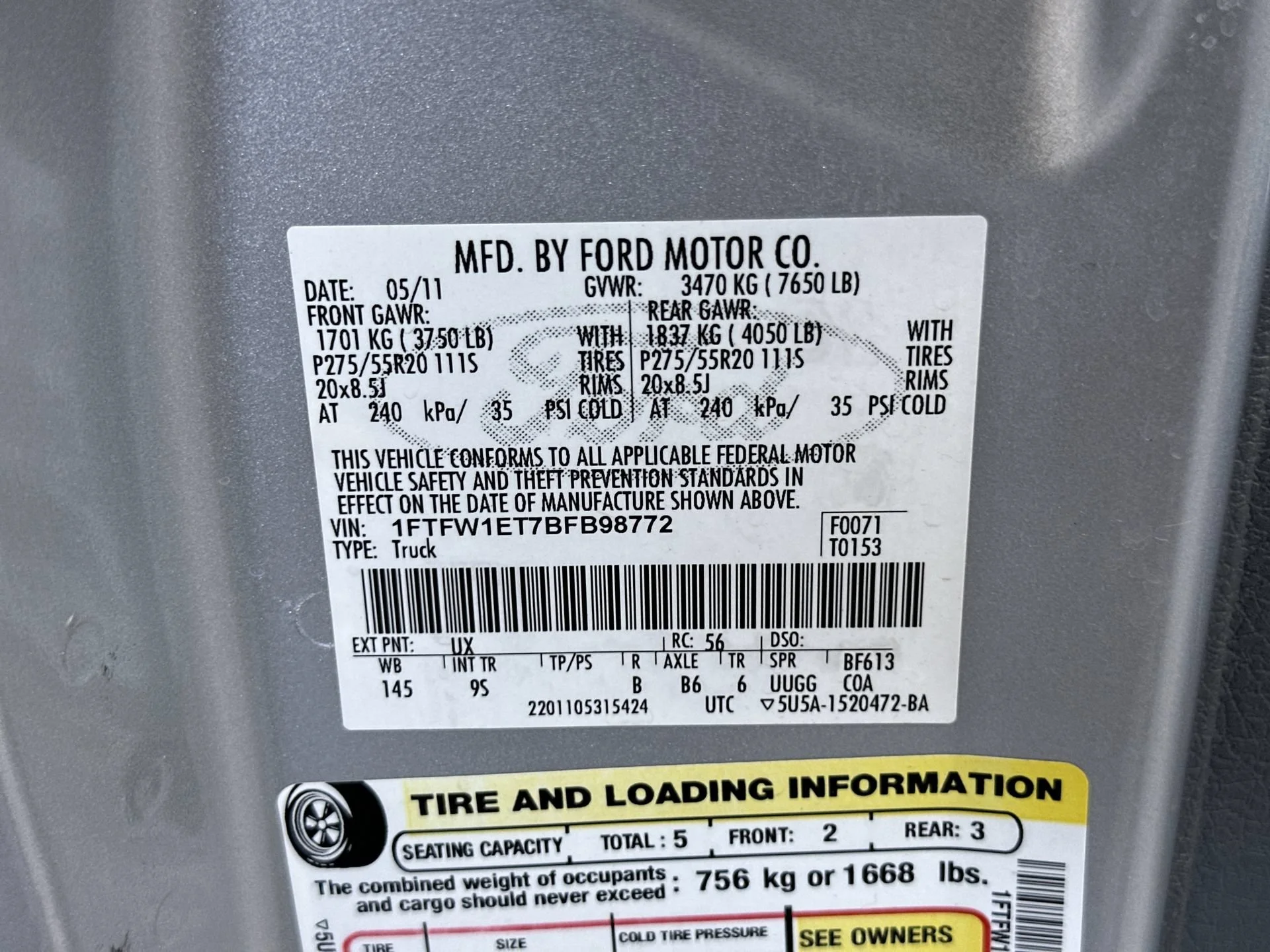 Used 2011 Ingot Silver Metallic Ford Platinum image 13