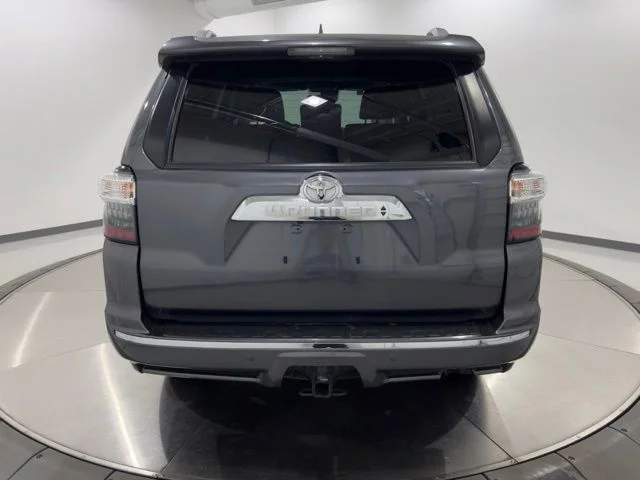 Used 2020 Gray Toyota Limited image 4
