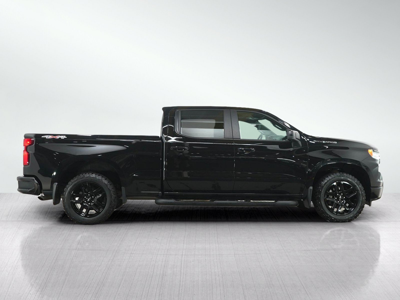 Used 2024 Black Chevrolet 4WD Crew Cab 157 RST image 7