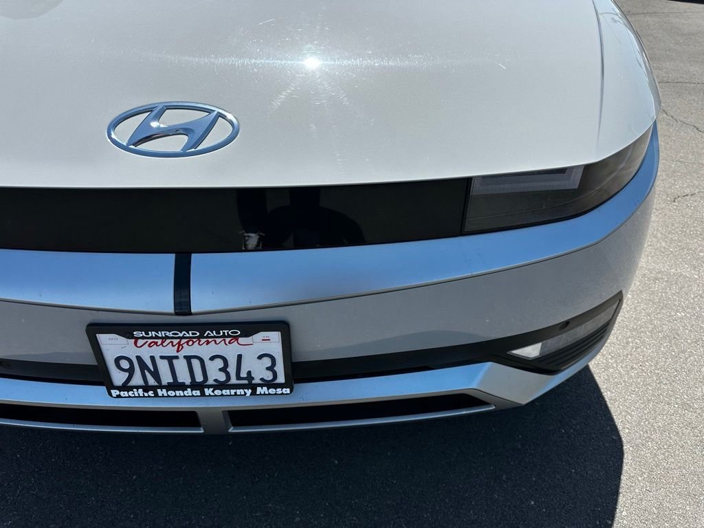 Used 2024 Cyber Gray Hyundai SEL image 5