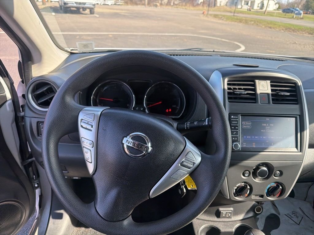 Used 2018 Silver Nissan 1.6 SV image 21