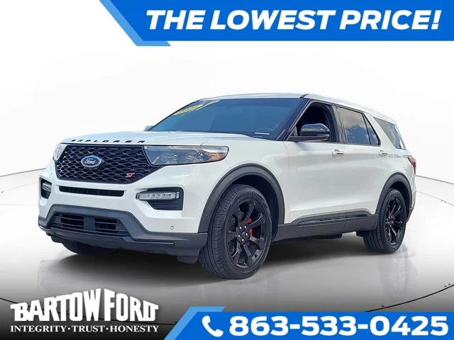 Used 2022 White Ford ST image 1