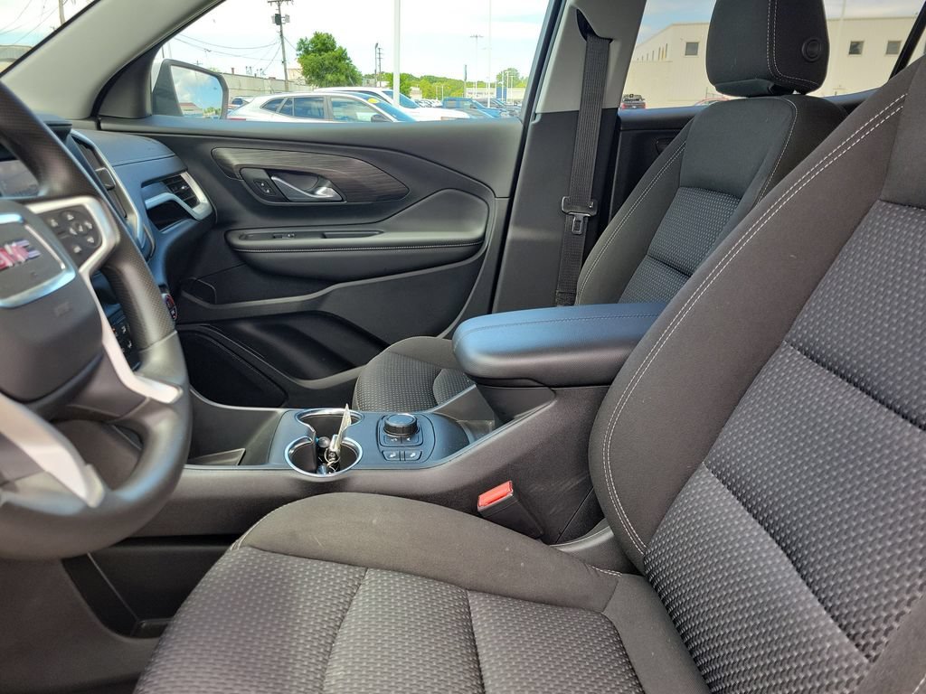 Used 2022 Summit White GMC SLE image 20