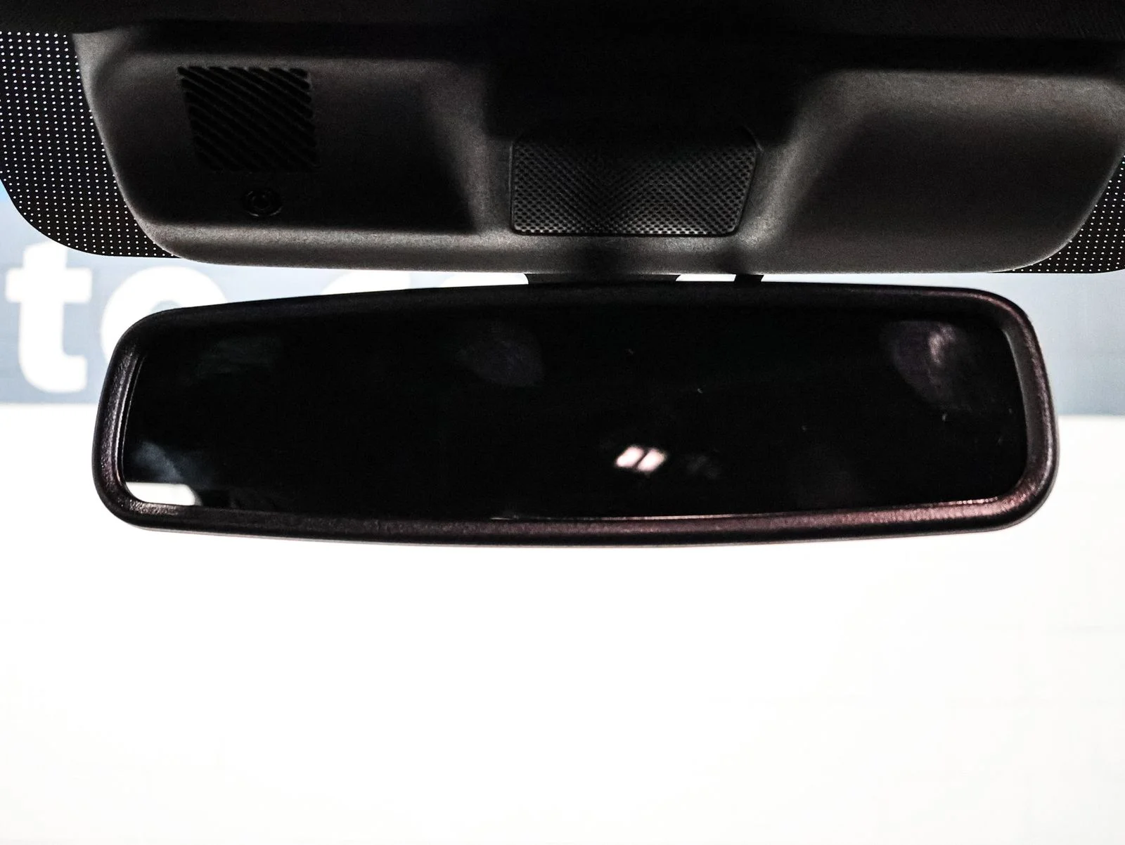 New 2026 Oxford White Ford XLT image 32