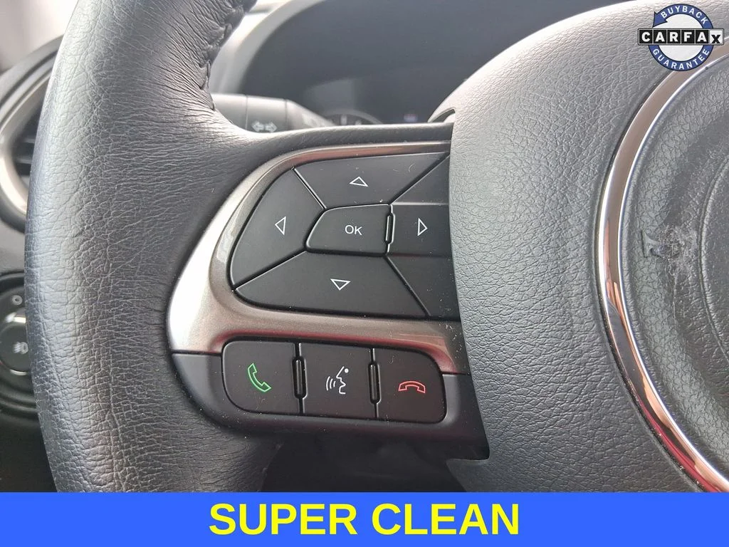 Used 2022 Black Jeep Latitude image 16