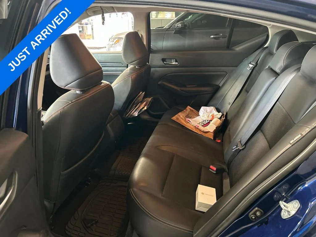 Used 2019 Deep Blue Pearl Nissan 2.5 SR image 6