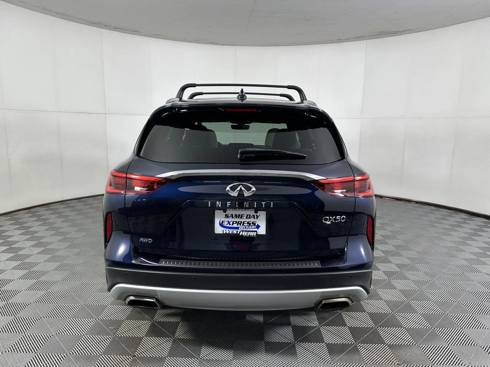 Used 2023 Hermosa Blue INFINITI AUTOGRAPH image 4