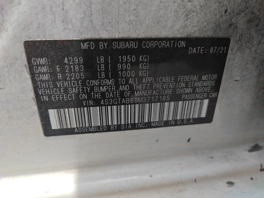 Used 2021 White Subaru Base image 7