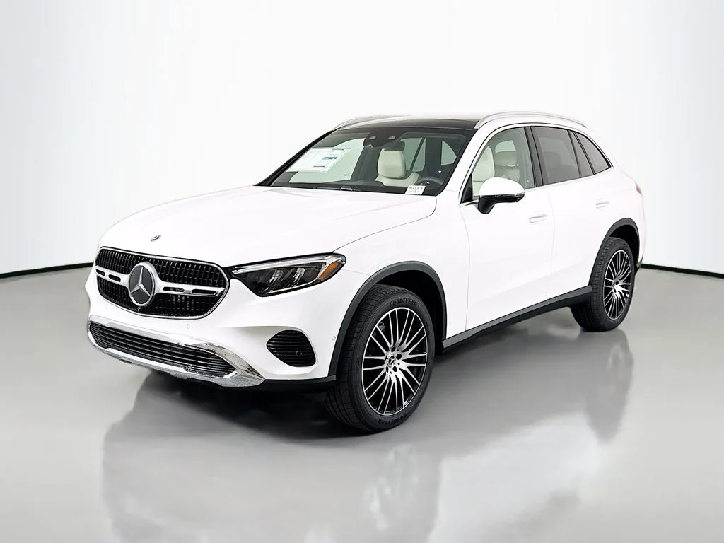 New 2026 White Mercedes-Benz GLC 300 image 3