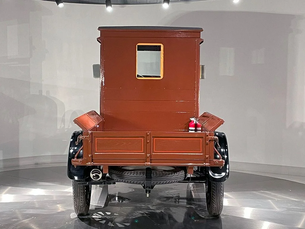 Used 2027  Ford  image 7