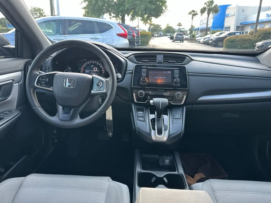 Certified Used 2019 Lunar Silver Metallic Honda LX image 17