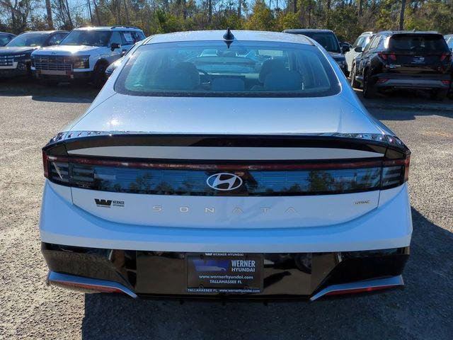 New 2026 White Hyundai SEL Sport image 6