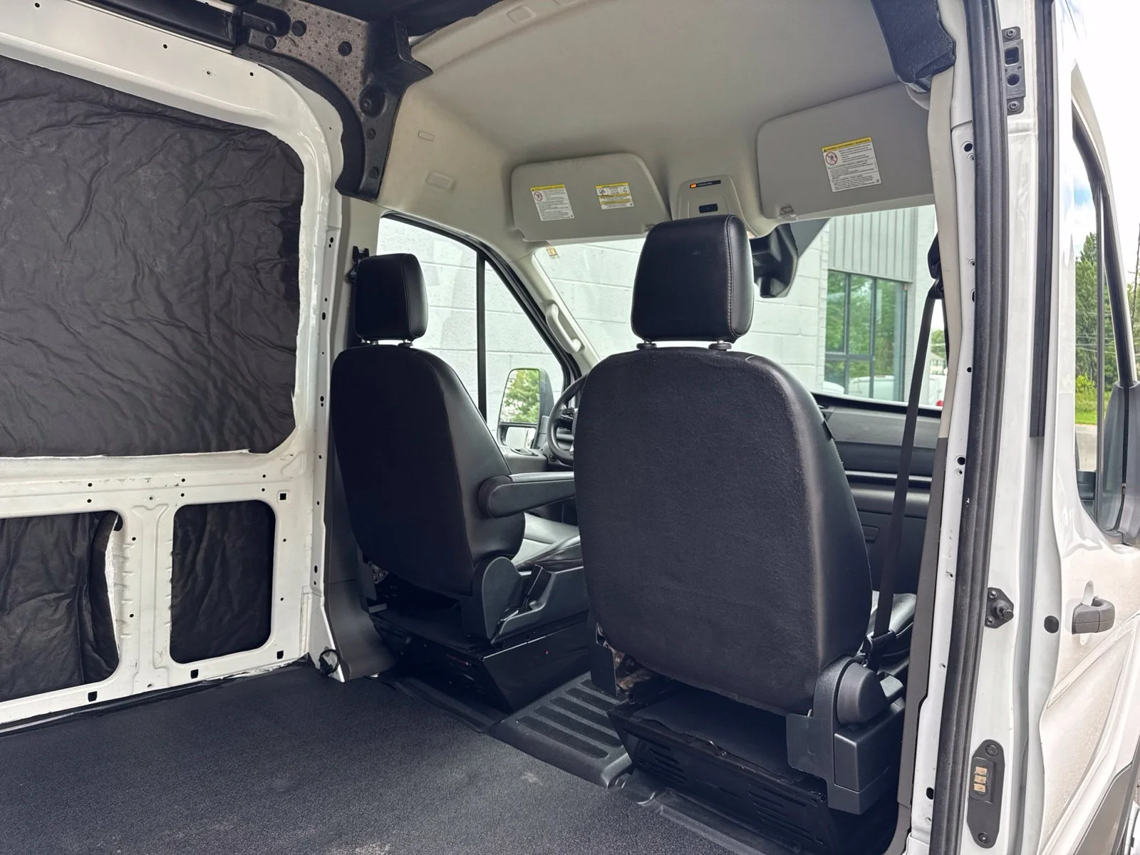 Used 2022 Oxford White Ford Base image 26