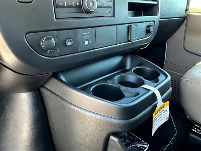 2026 Chevrolet Express Cargo Work Van - Photo 11